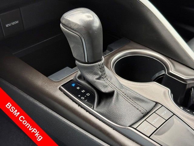 Used 2023 Toyota Camry SE w/ Convenience Package FWD image 17