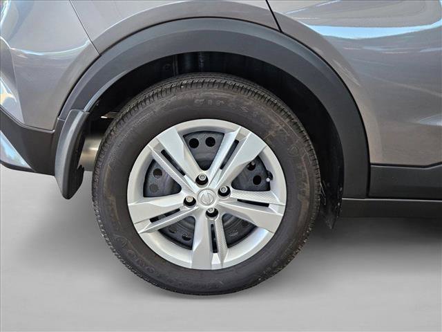 Used 2024 Nissan Kicks S FWD image 20