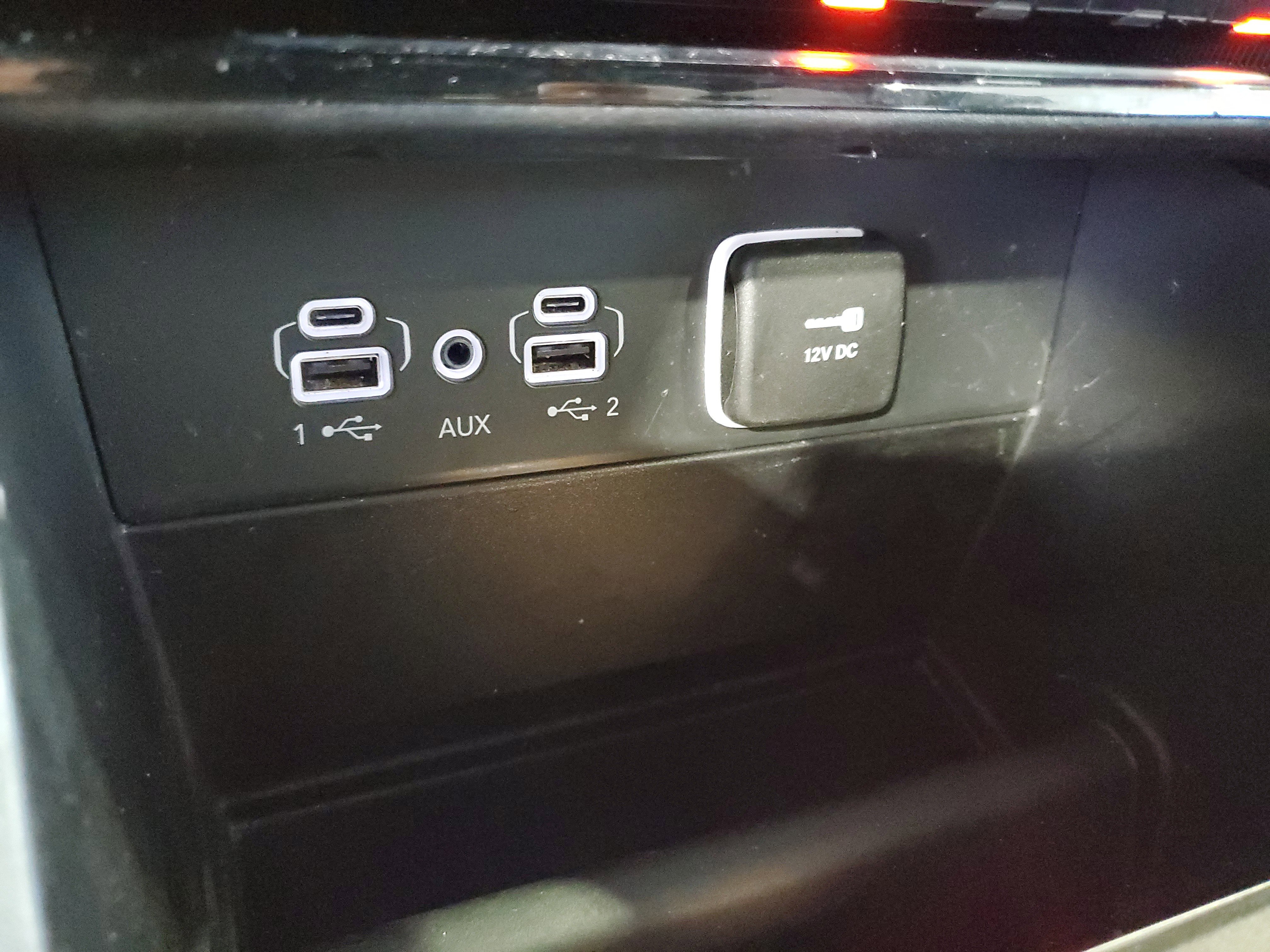 Certified 2024 Jeep Grand Cherokee L Limited AWD/4WD image 28