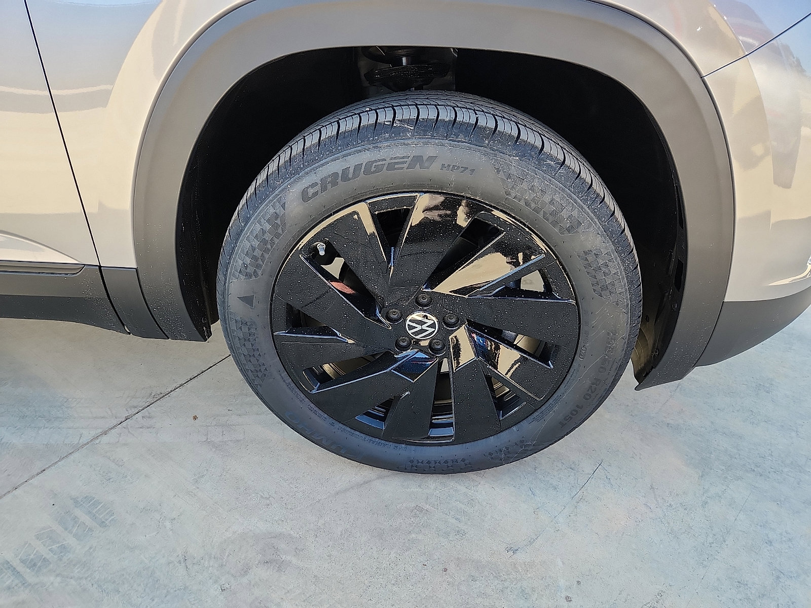 New 2026 Volkswagen Atlas SE image 9