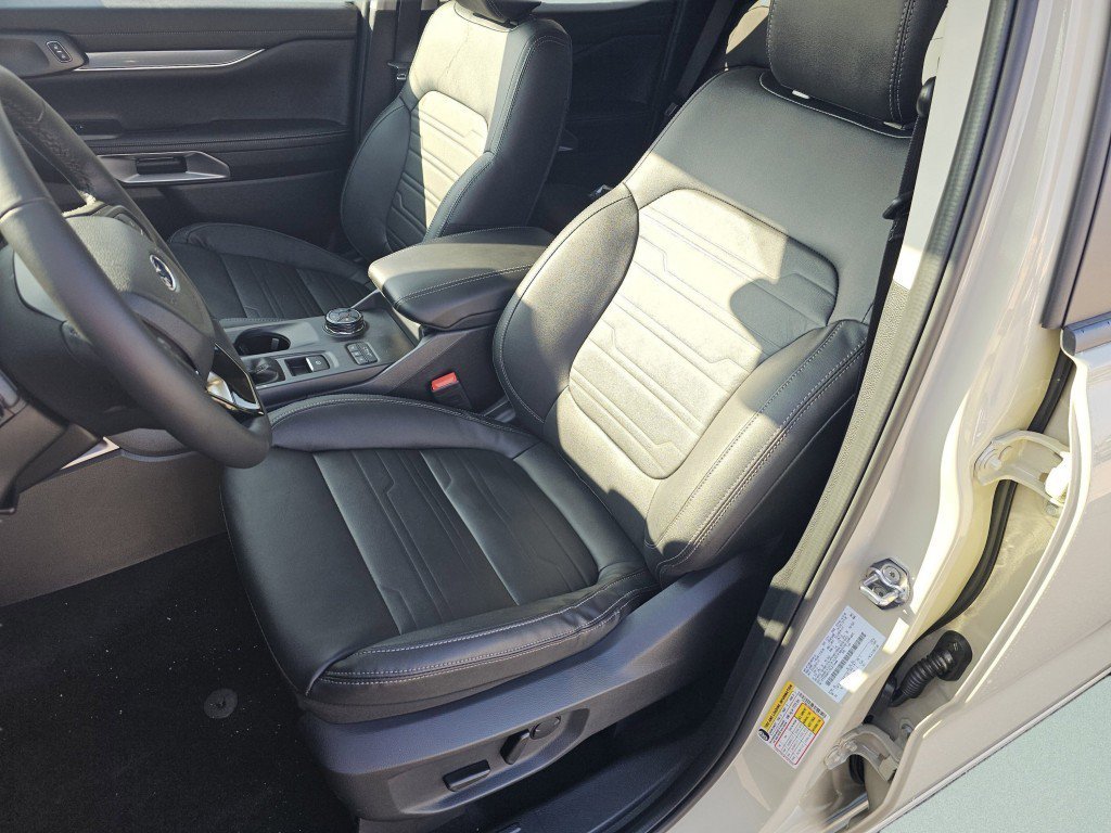 New 2025 Ford Ranger Lariat w/ FX4 Off-Road Package AWD/4WD image 6