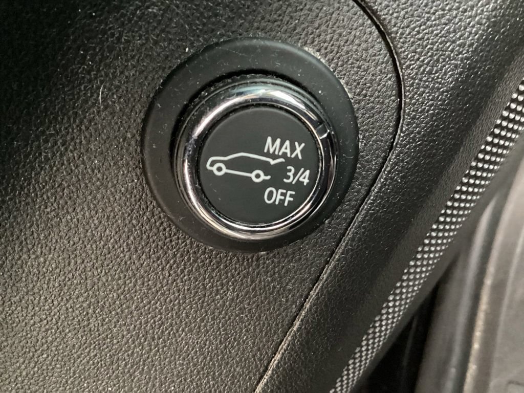 Used 2019 GMC Acadia SLE FWD image 22