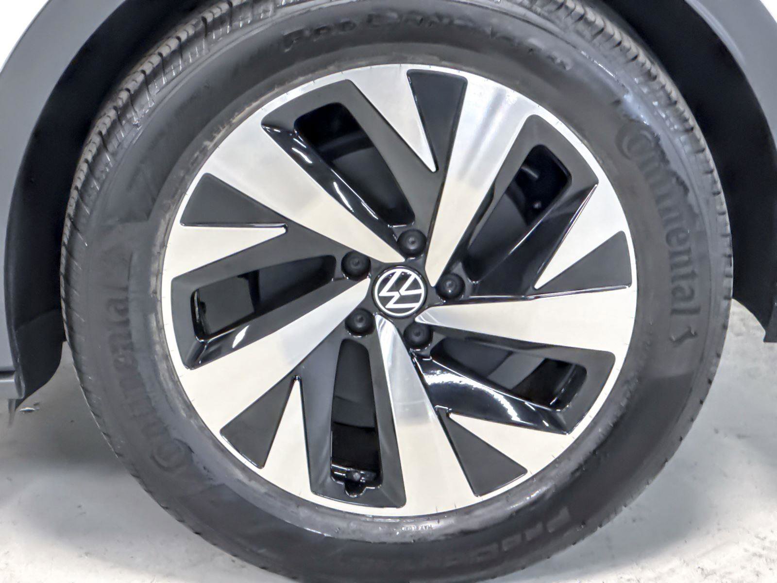 New 2026 Volkswagen ID.4 Pro RWD image 25