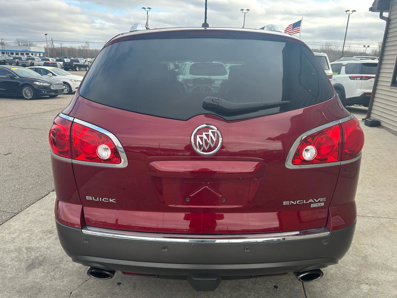 Used 2011 Buick Enclave CXL w/ Trailering Provision Package image 6
