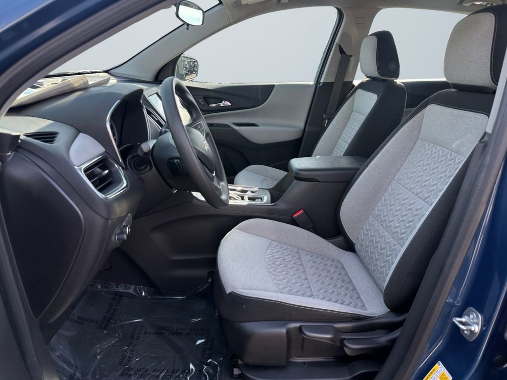 Used 2024 Chevrolet Equinox LS AWD/4WD image 9