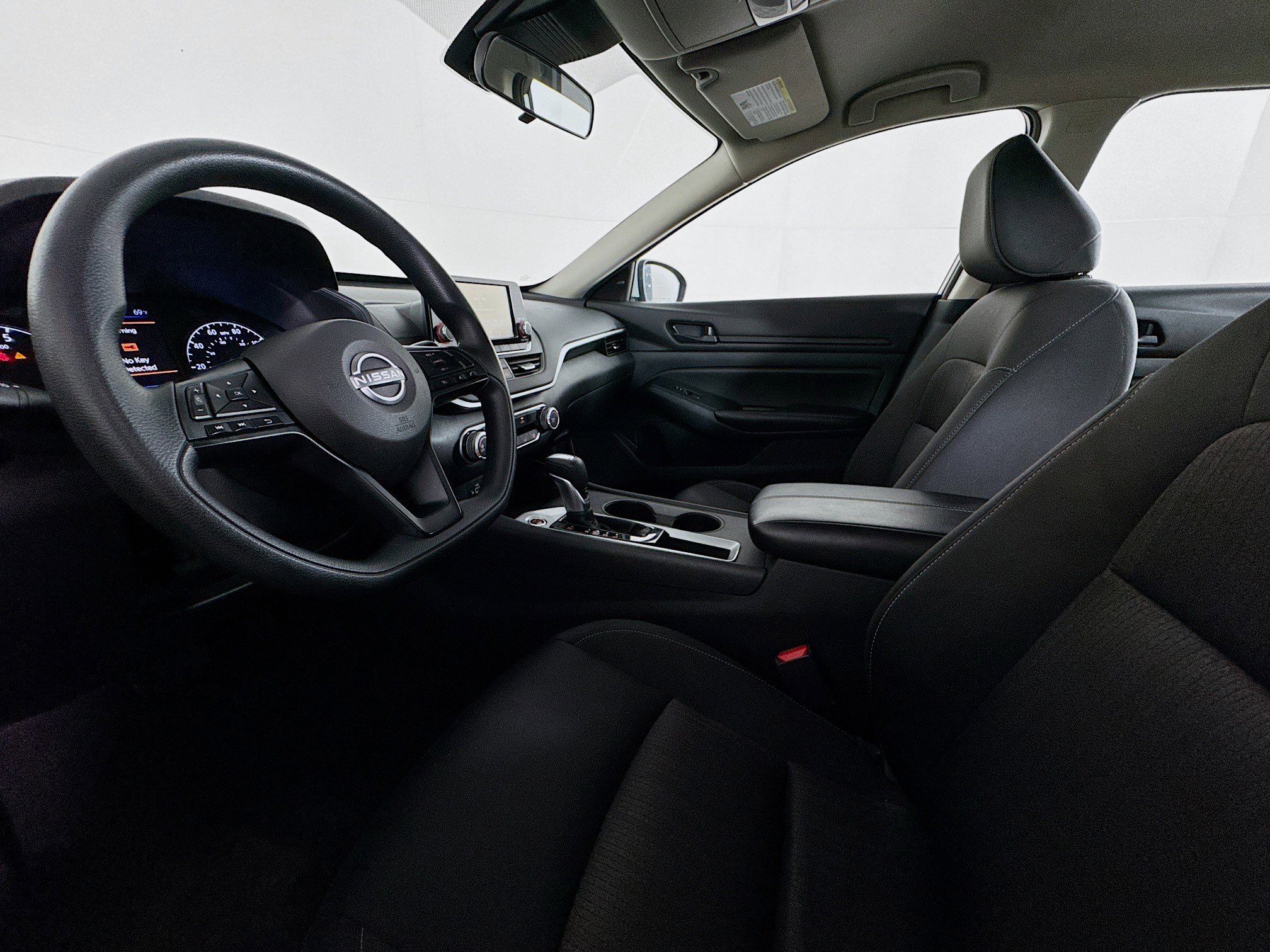 Used 2023 Nissan Altima 2.5 S FWD image 21