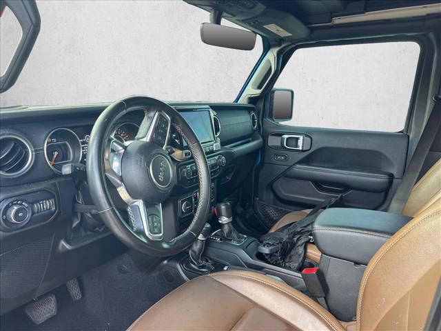 Used 2022 Jeep Wrangler Unlimited Sahara AWD/4WD image 10