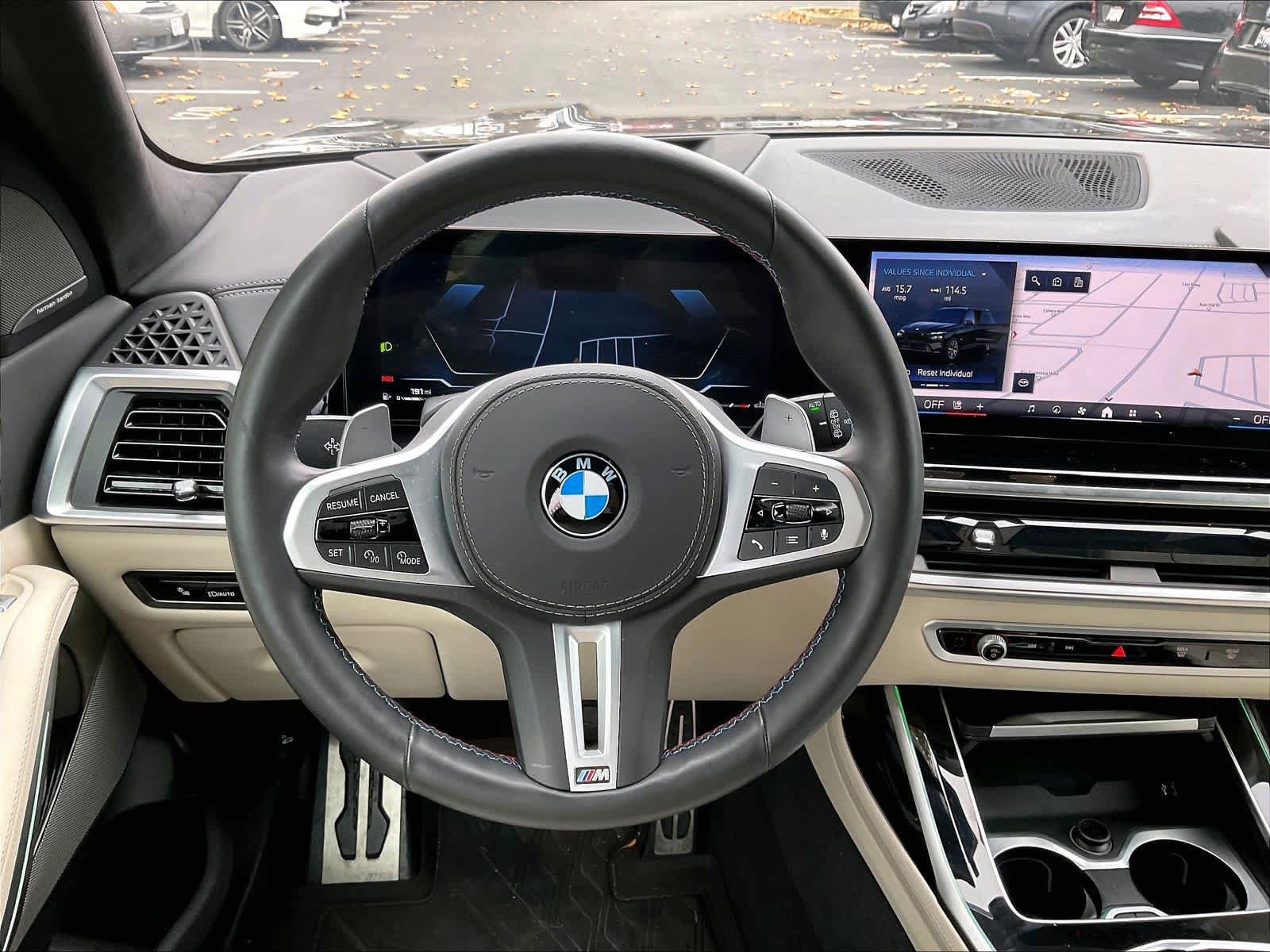 Used 2025 BMW X7 M60i image 7