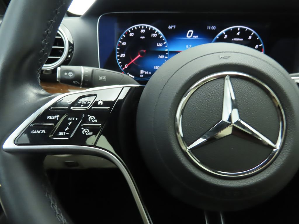Used 2023 Mercedes-Benz E 350 Sedan image 11