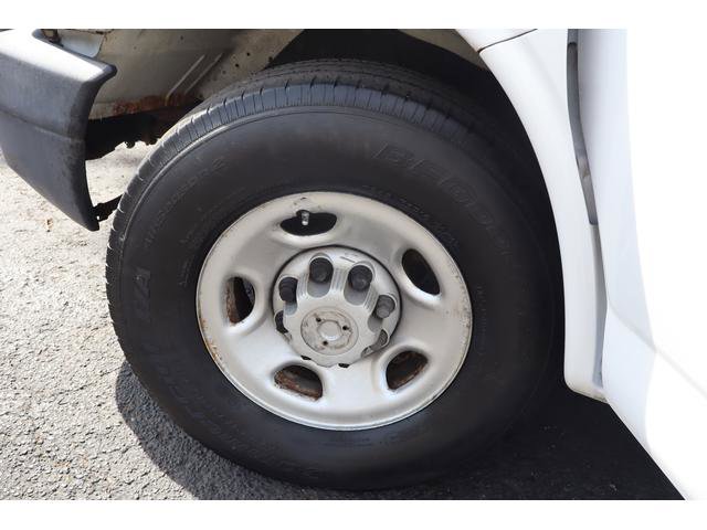 Used 2012 GMC Savana 2500 RWD image 8