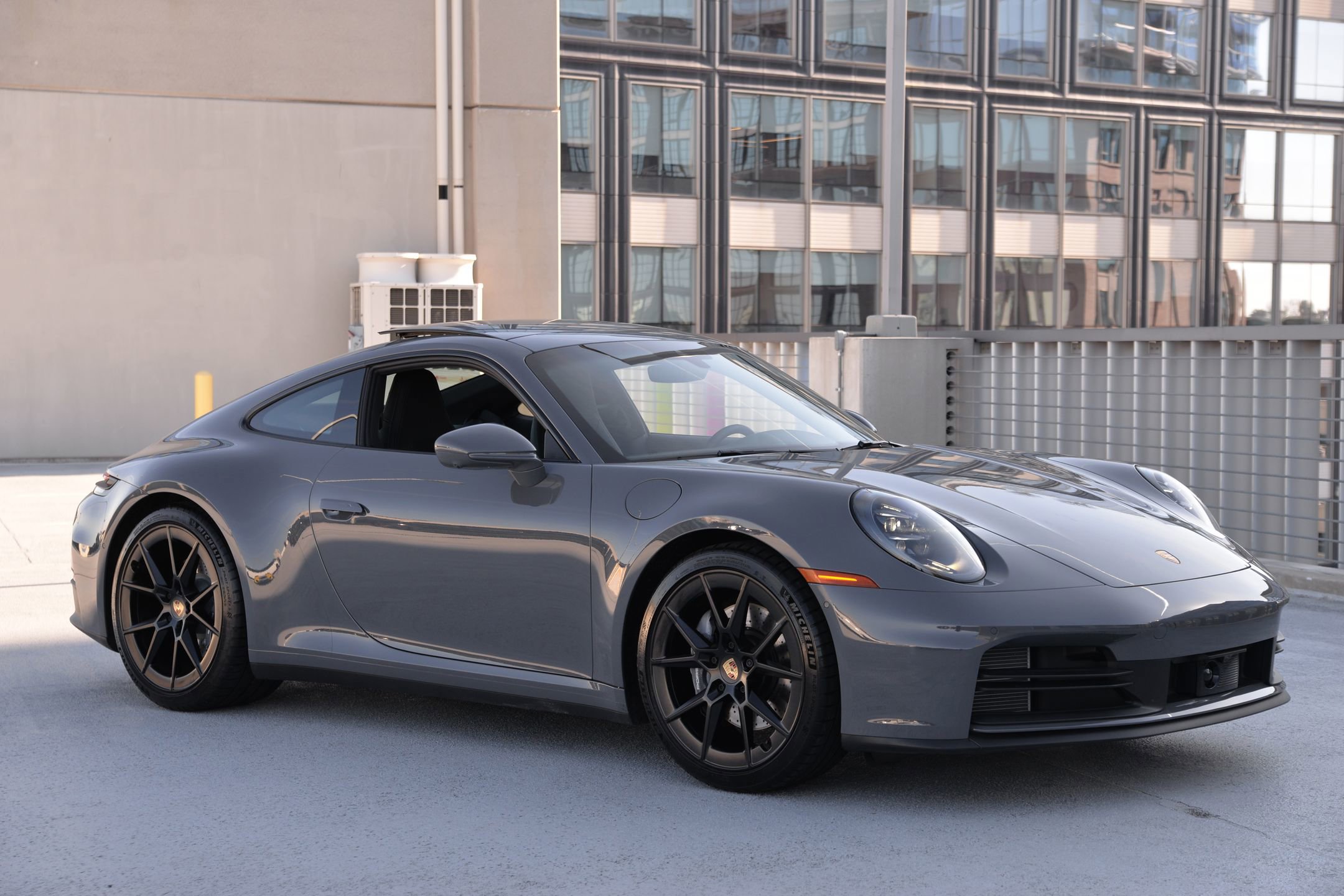 Certified 2025 Porsche 911 Carrera image 7