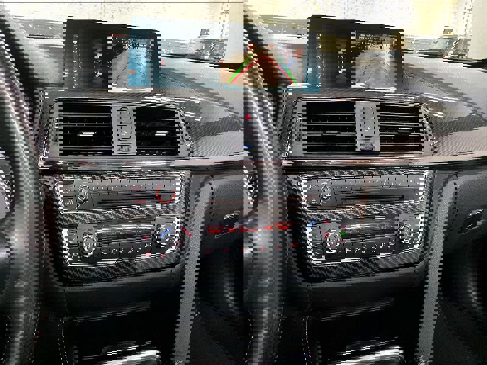 Used 2018 BMW M4 Convertible image 32