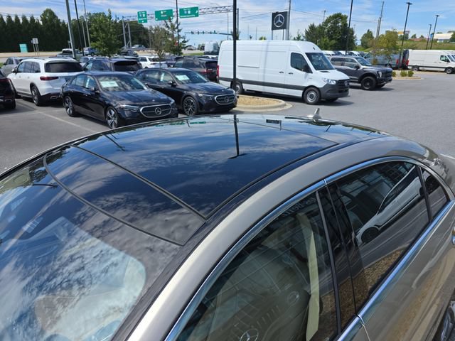 Used 2020 Mercedes-Benz S 560 Sedan image 10