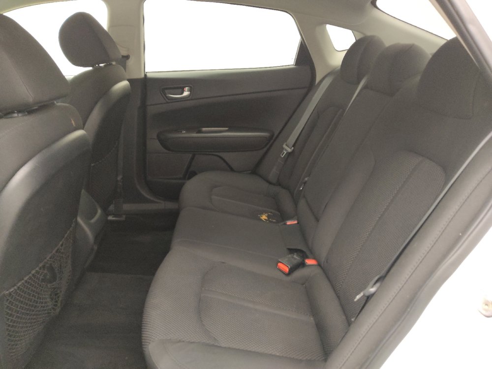 Used 2019 Kia Optima LX FWD image 18