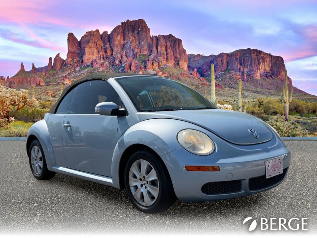 Used 2010 Volkswagen Beetle Final Edition FWD image 9
