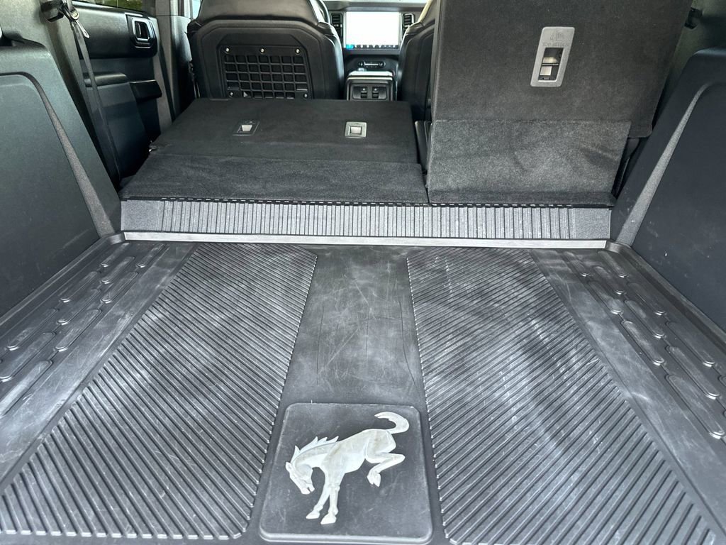 Certified 2025 Ford Bronco Badlands AWD/4WD image 14