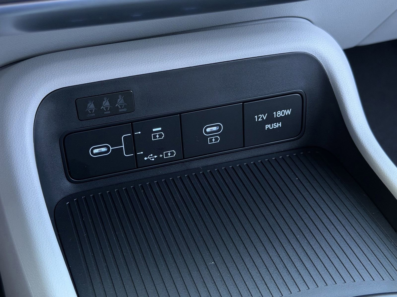 New 2026 Hyundai Kona SE FWD image 18