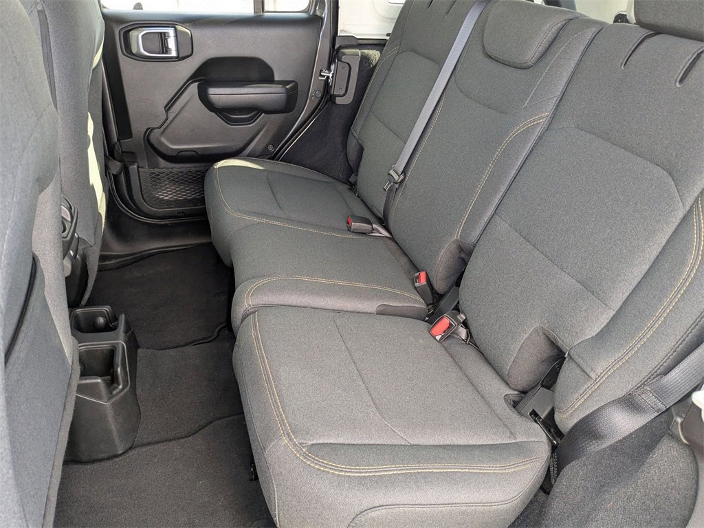 Used 2024 Jeep Wrangler Sport S image 27