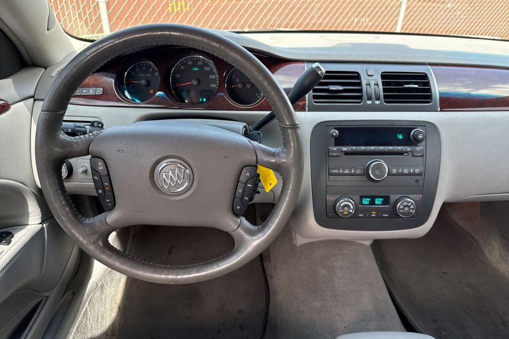 Used 2007 Buick Lucerne CXL w/ Luxury Package FWD image 14