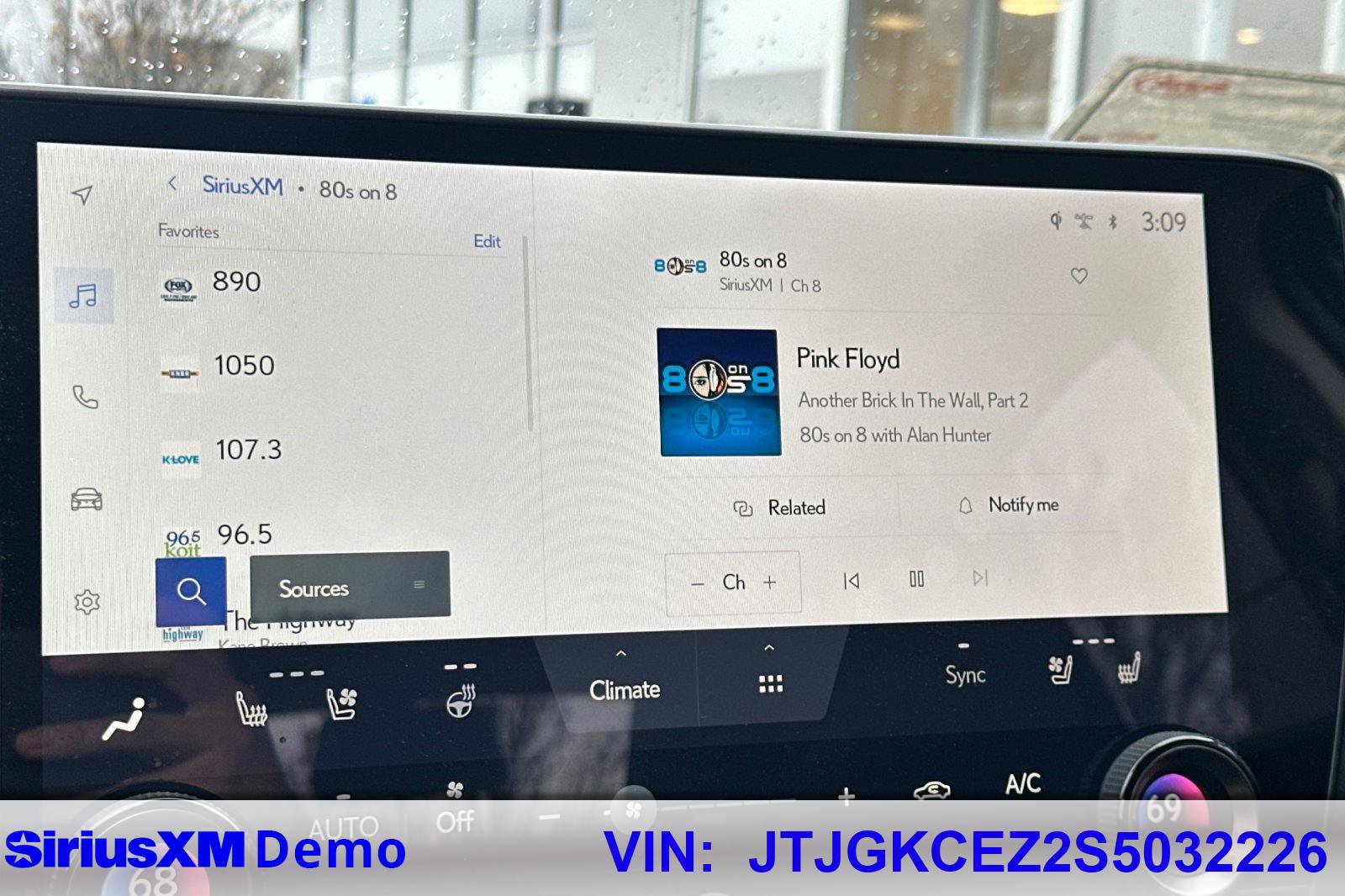 Certified 2025 Lexus NX 350h AWD w/ Premium Package image 36