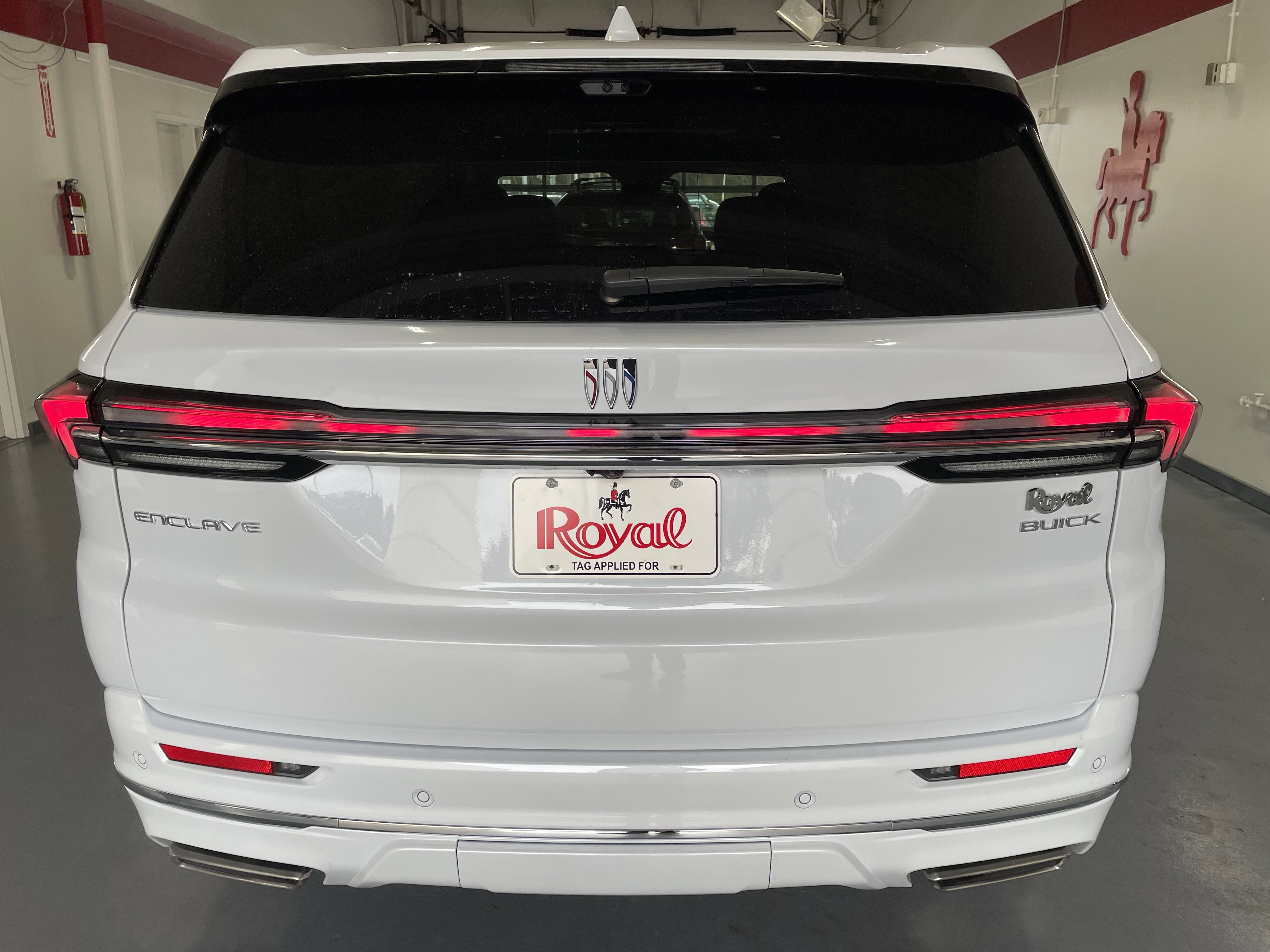 New 2026 Buick Enclave Avenir w/ Super Cruise Package image 5