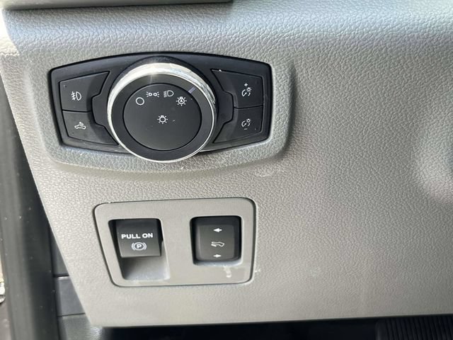 Used 2019 Ford F150 Lariat RWD image 15