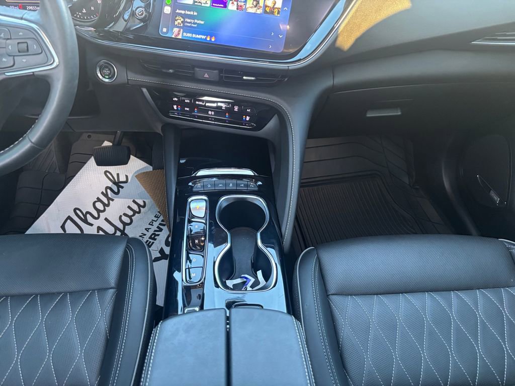 Used 2023 Buick Envision Avenir image 16