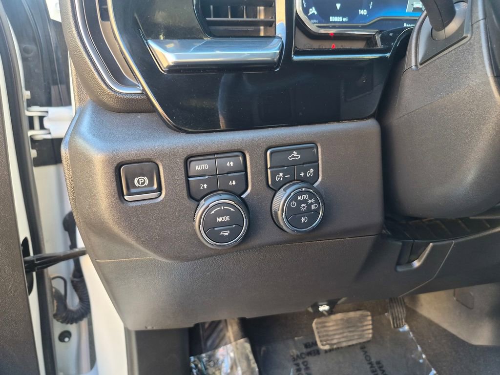 Used 2025 Chevrolet Silverado 1500 LT Trail Boss w/ Protection Package image 11