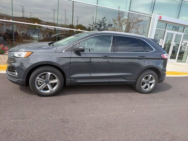 Used 2021 Ford Edge SEL w/ Convenience Package AWD/4WD image 2