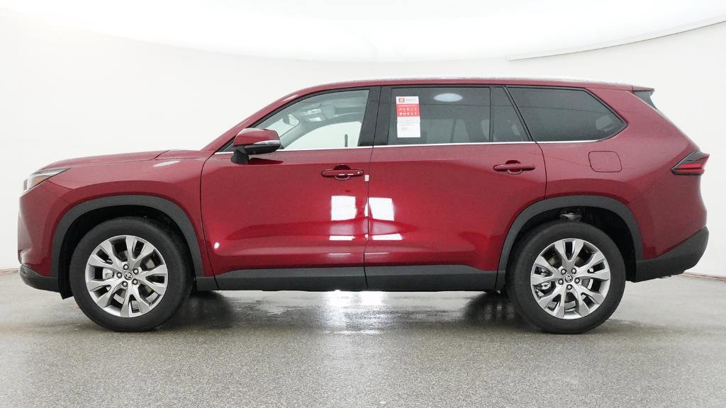 New 2026 Toyota Grand Highlander AWD image 22