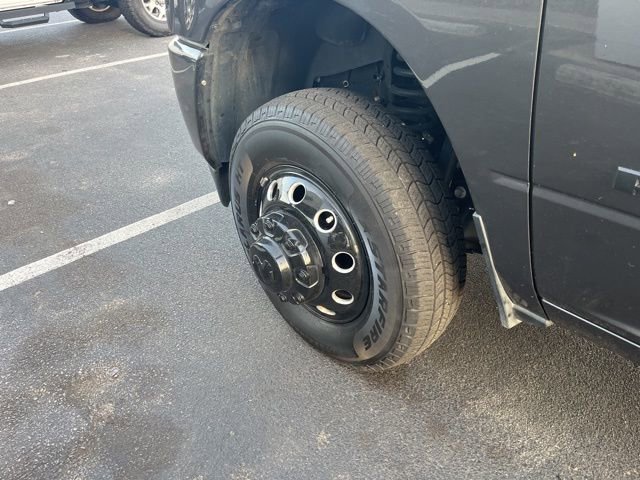 Used 2024 RAM 3500 Big Horn w/ Night Edition image 33