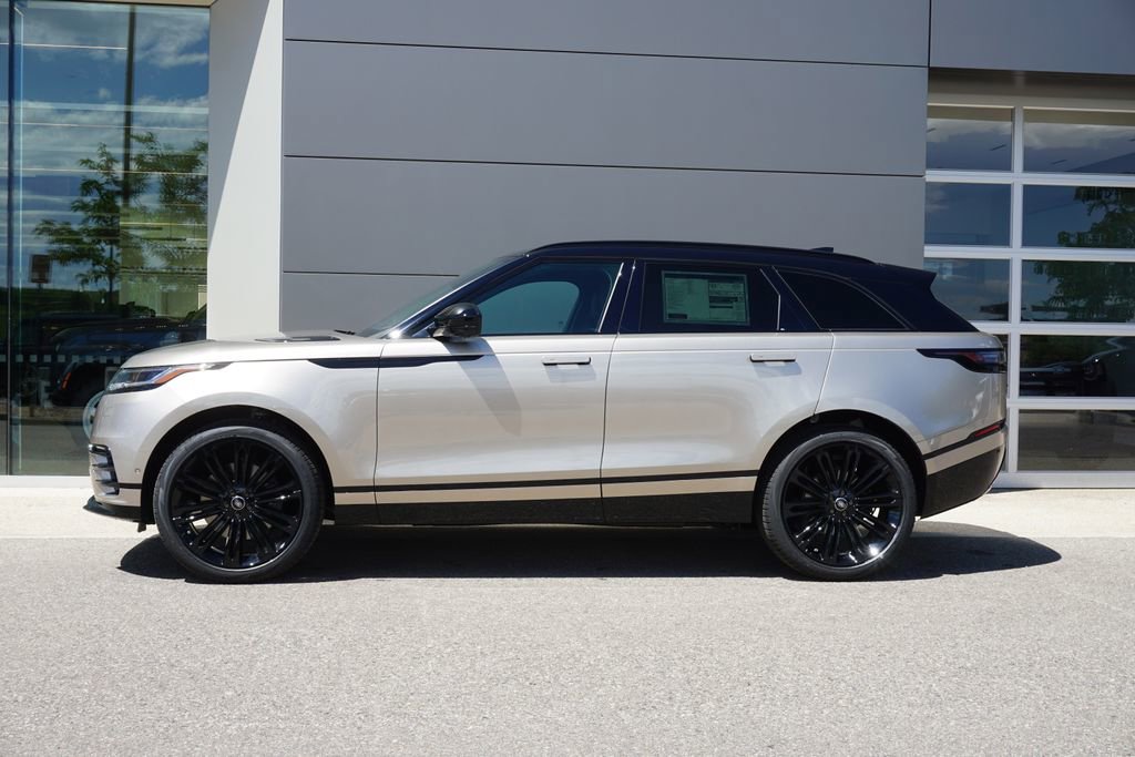 New 2026 Land Rover Range Rover Velar Dynamic SE image 8