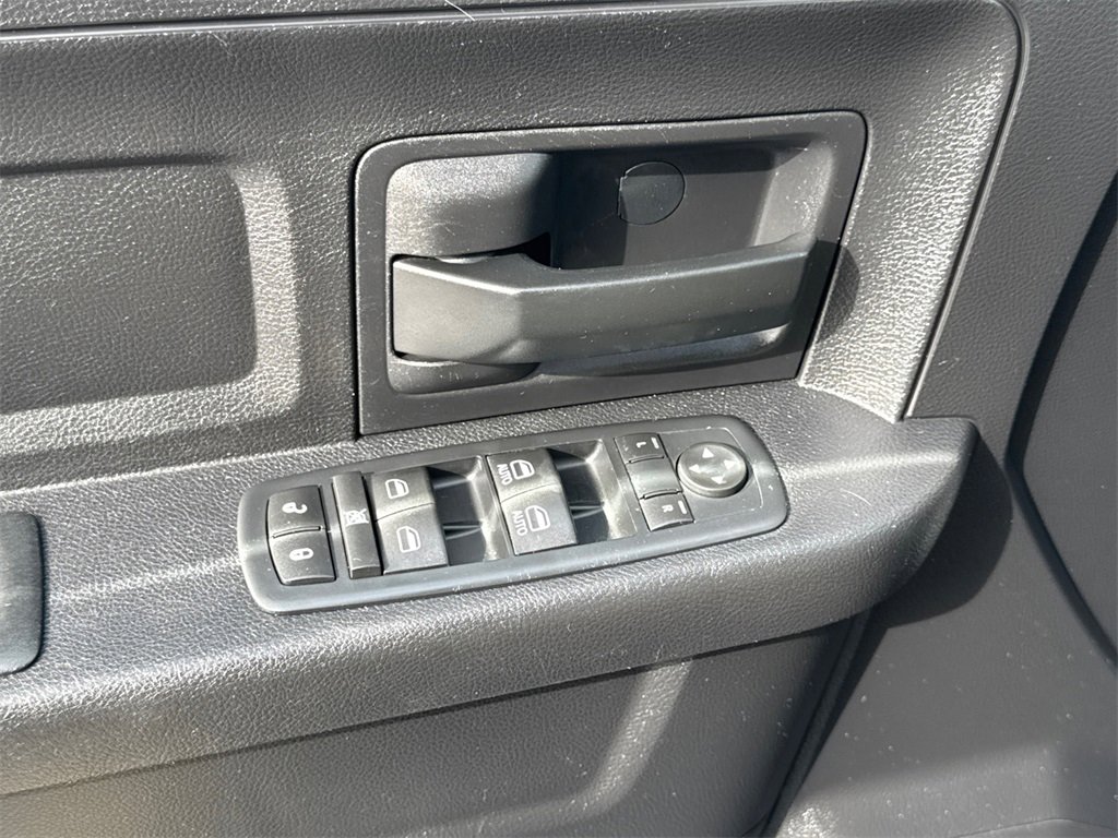 Used 2016 RAM 2500 Power Wagon Tradesman image 28