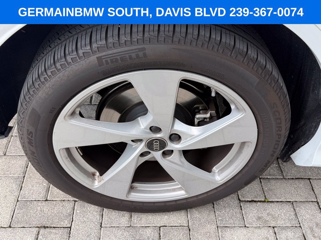 Used 2025 Audi Q5 Prestige AWD/4WD image 9