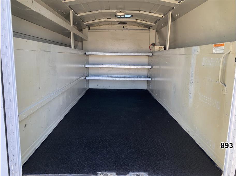 Used 2011 Ford E-350 and Econoline 350 Super Duty w/ PWR Locks & Windows Group image 9