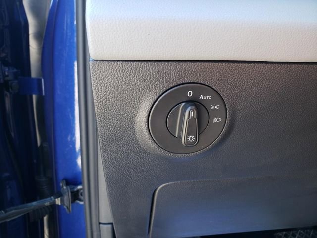 Used 2022 Volkswagen Taos SE image 26