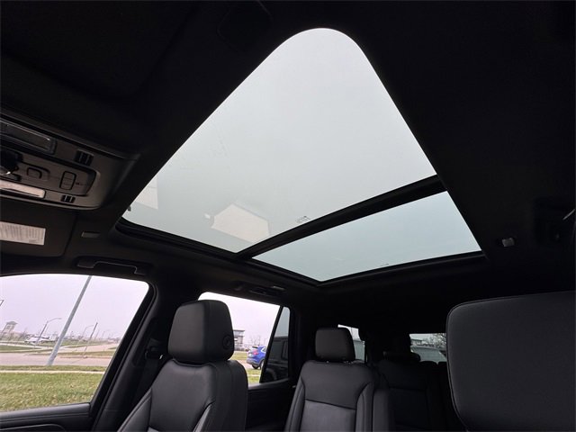 Used 2021 Chevrolet Tahoe Z71 image 31