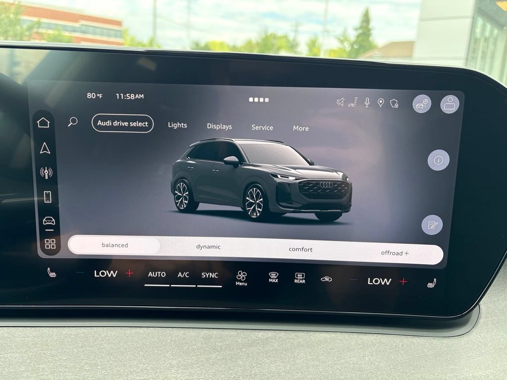 New 2026 Audi Q3 quattro 2.0T AWD/4WD image 22