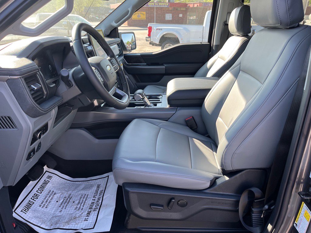 New 2025 Ford F150 Lightning Flash image 8