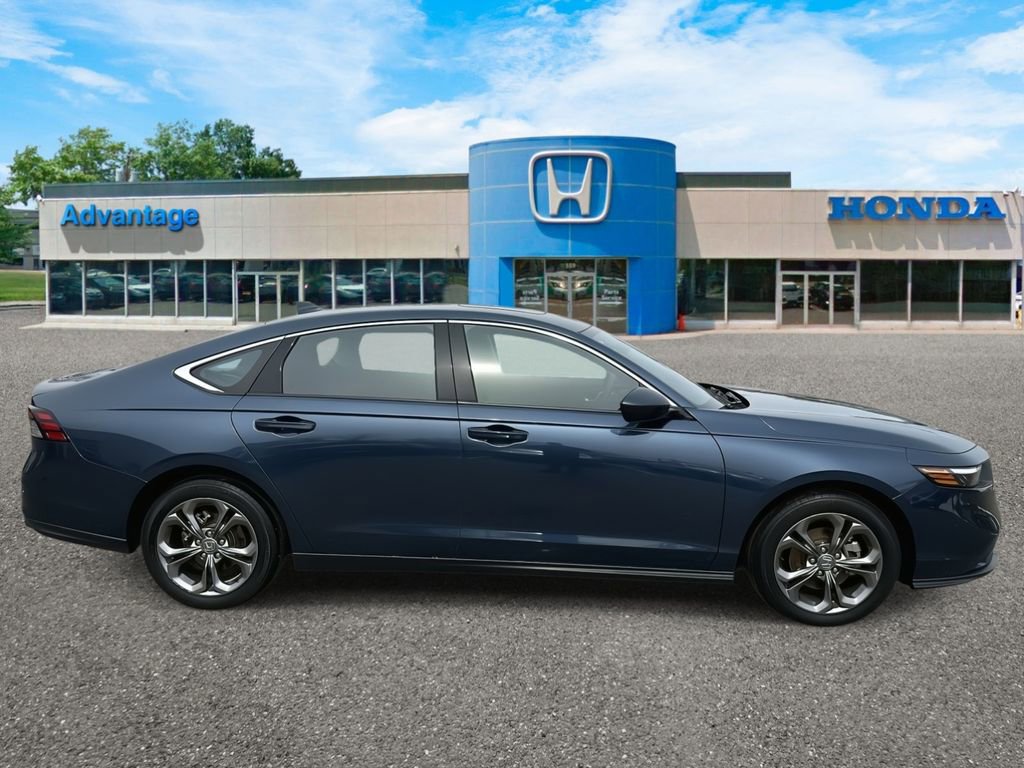 Certified 2023 Honda Accord EX image 3