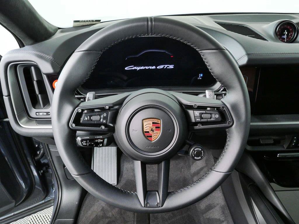 New 2026 Porsche Cayenne GTS AWD/4WD image 9