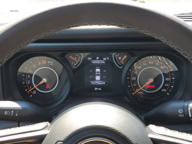 New 2025 Jeep Gladiator Sport image 25