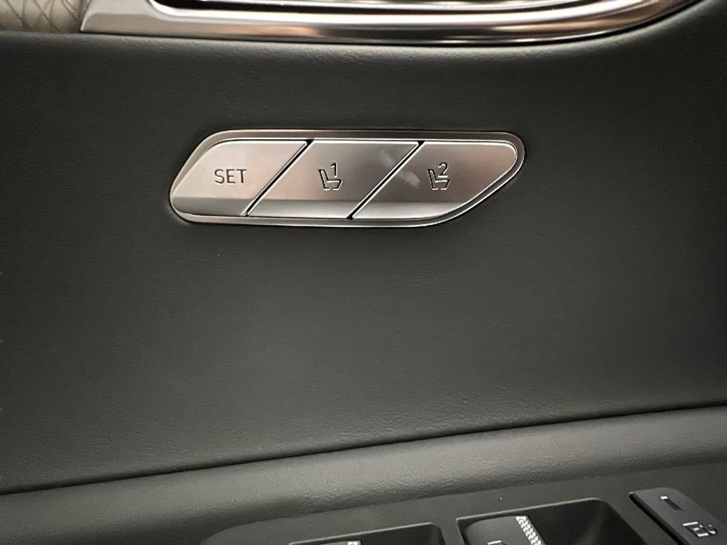 New 2026 Genesis GV80 2.5T Advanced AWD/4WD image 32