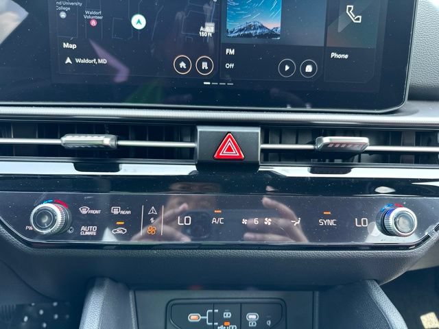 New 2026 Kia Sportage SX FWD image 12