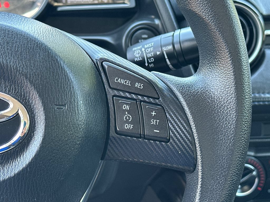Used 2018 Toyota Yaris iA FWD image 24