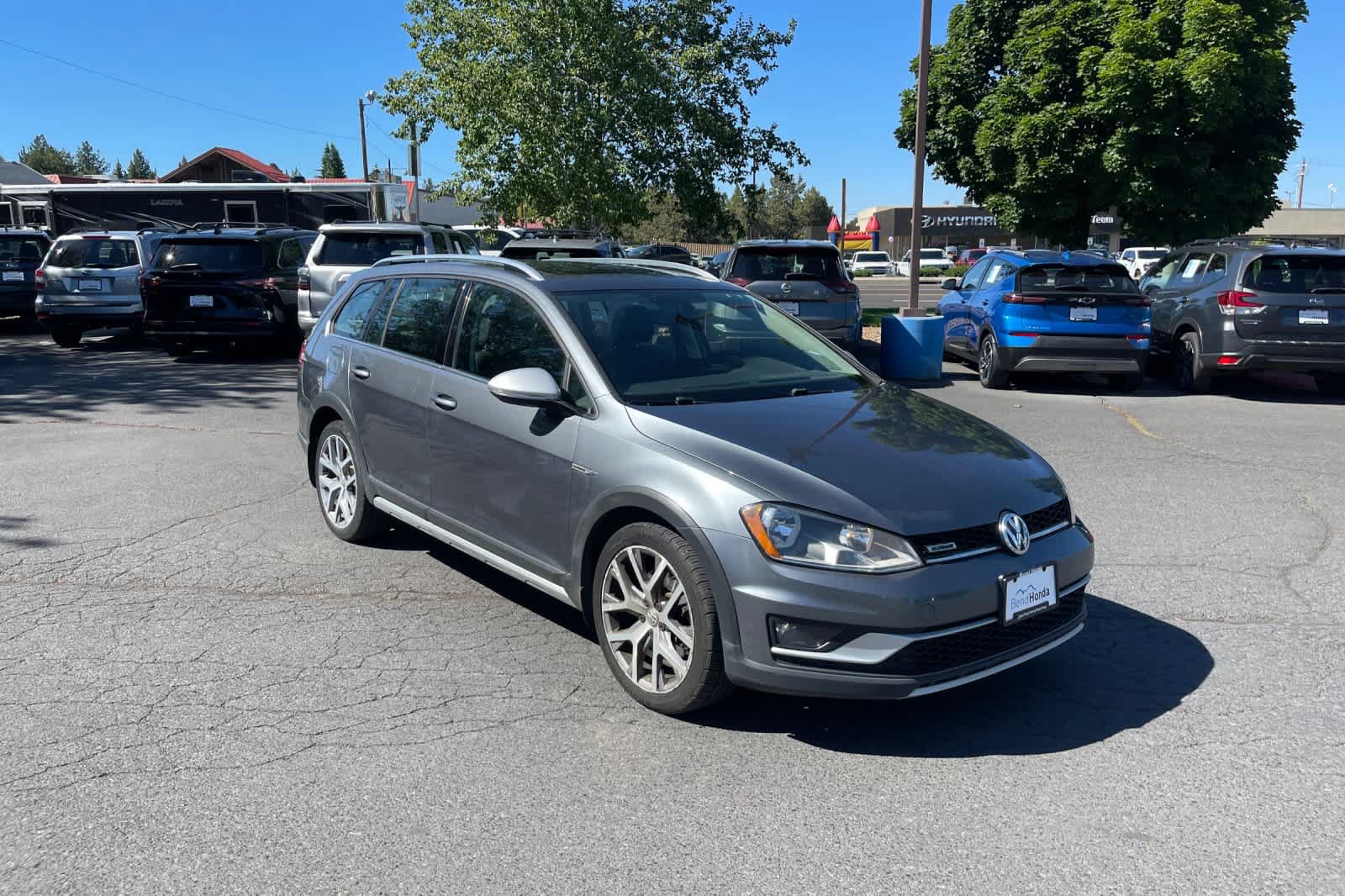 Used 2017 Volkswagen Golf Alltrack SEL AWD/4WD image 7