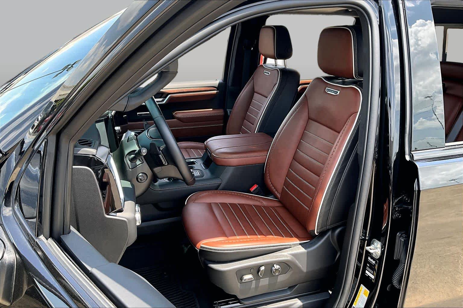 Certified 2025 GMC Sierra 1500 Denali Ultimate AWD/4WD image 20