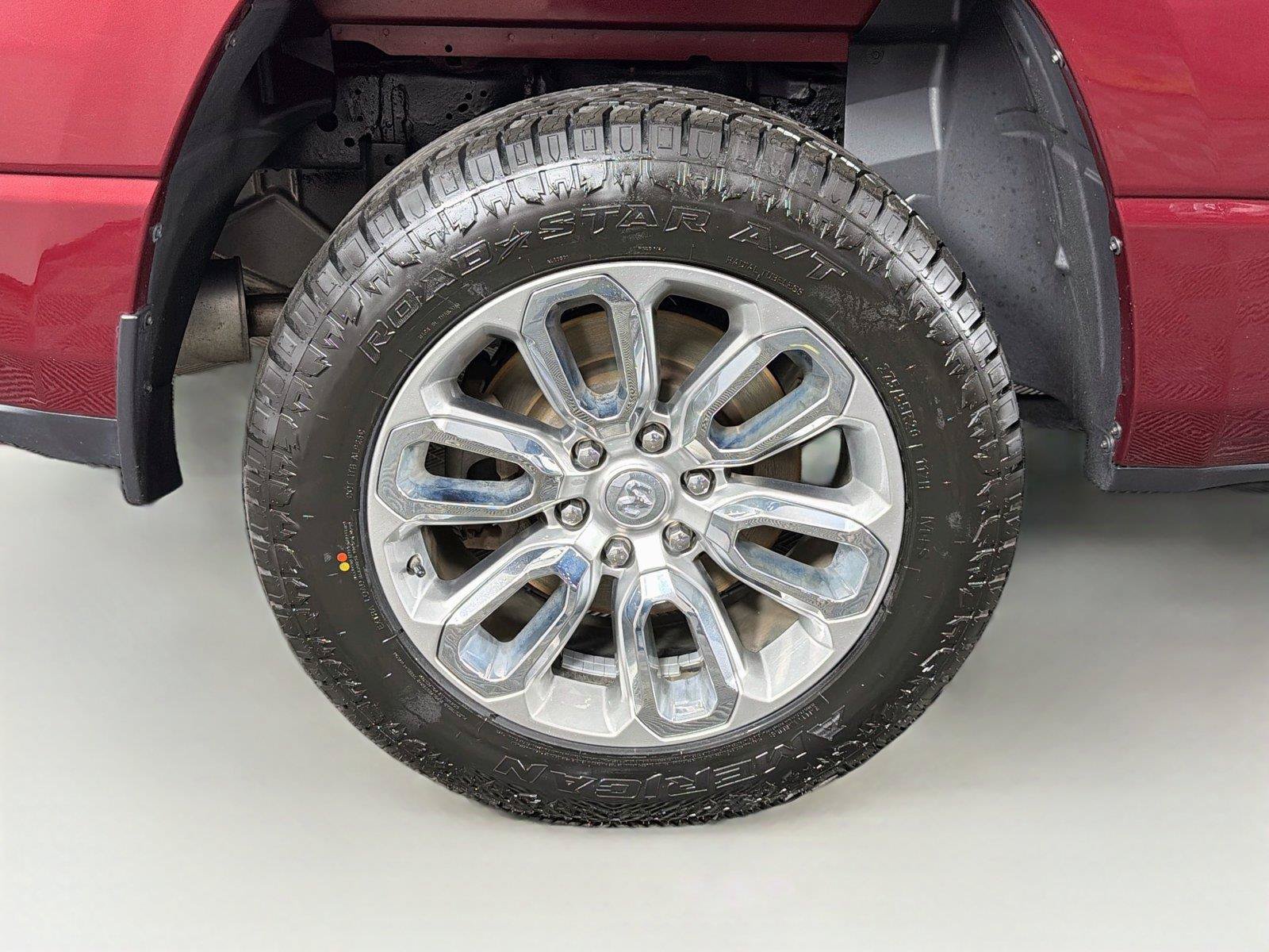 Used 2023 RAM 1500 Laramie AWD/4WD image 35
