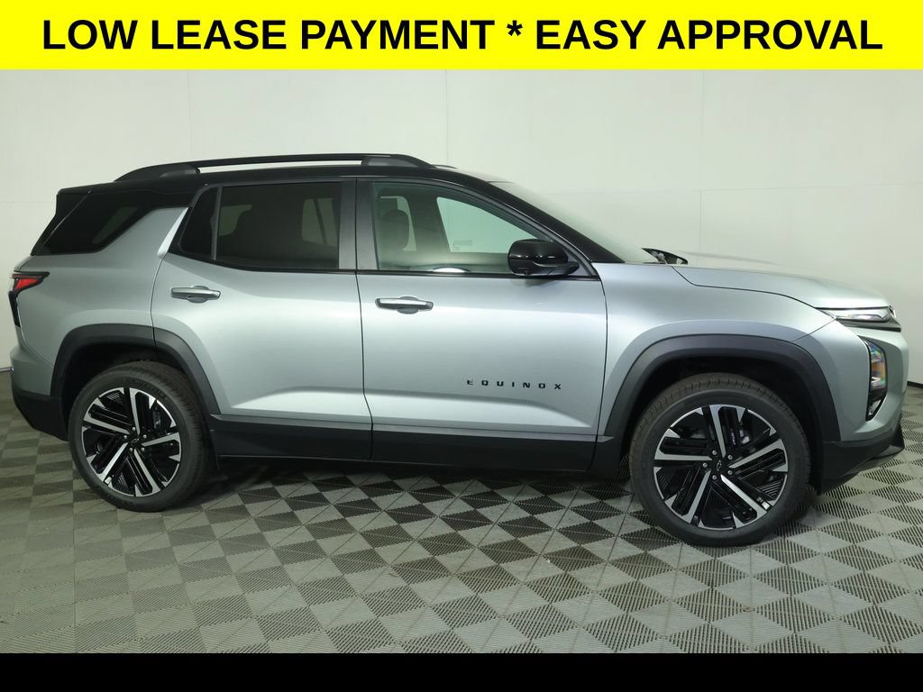 New 2026 Chevrolet Equinox RS w/ Convenience Package III FWD image 2