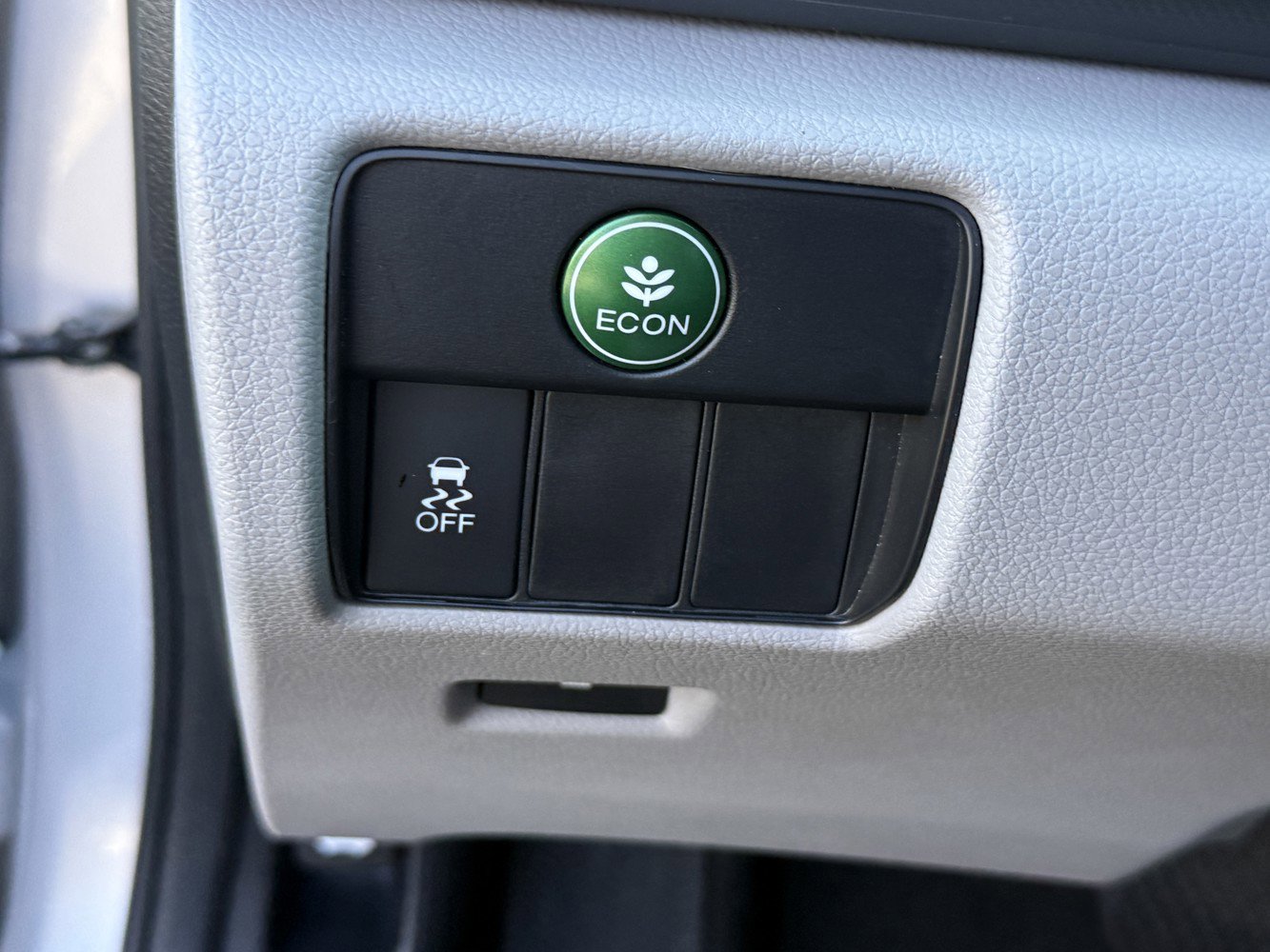 Used 2014 Honda Accord LX image 18